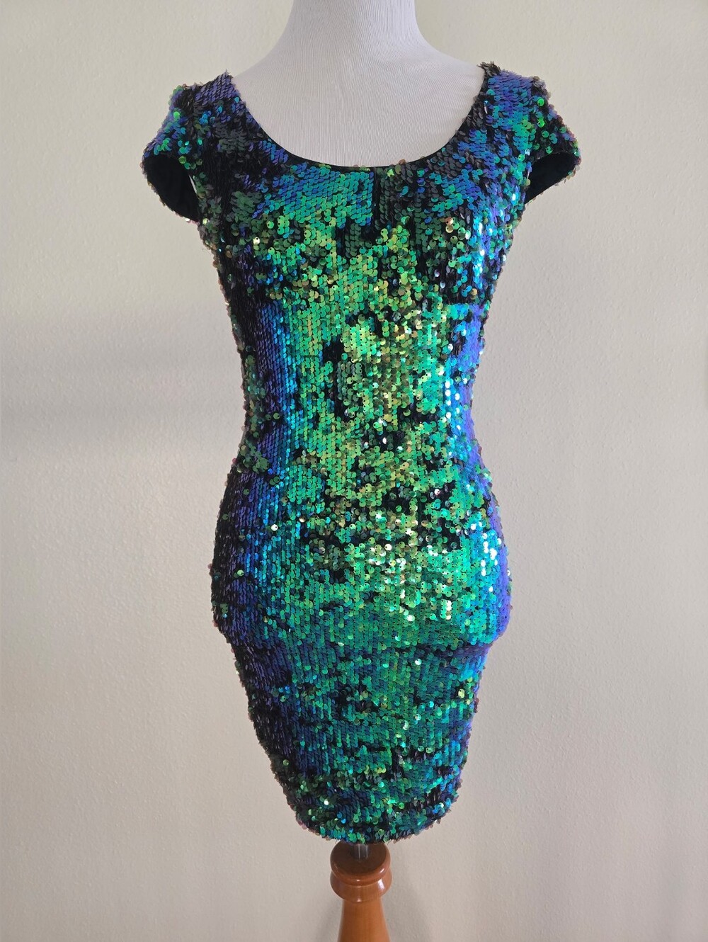 Dress the Population Green-Blue Sequin Mini Dress, Size XS